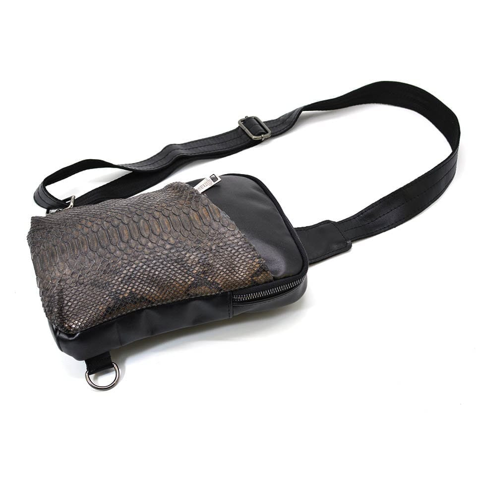 Рюкзак слинг из кожи наппа и питона GArep-0204-3md TARWA — 2