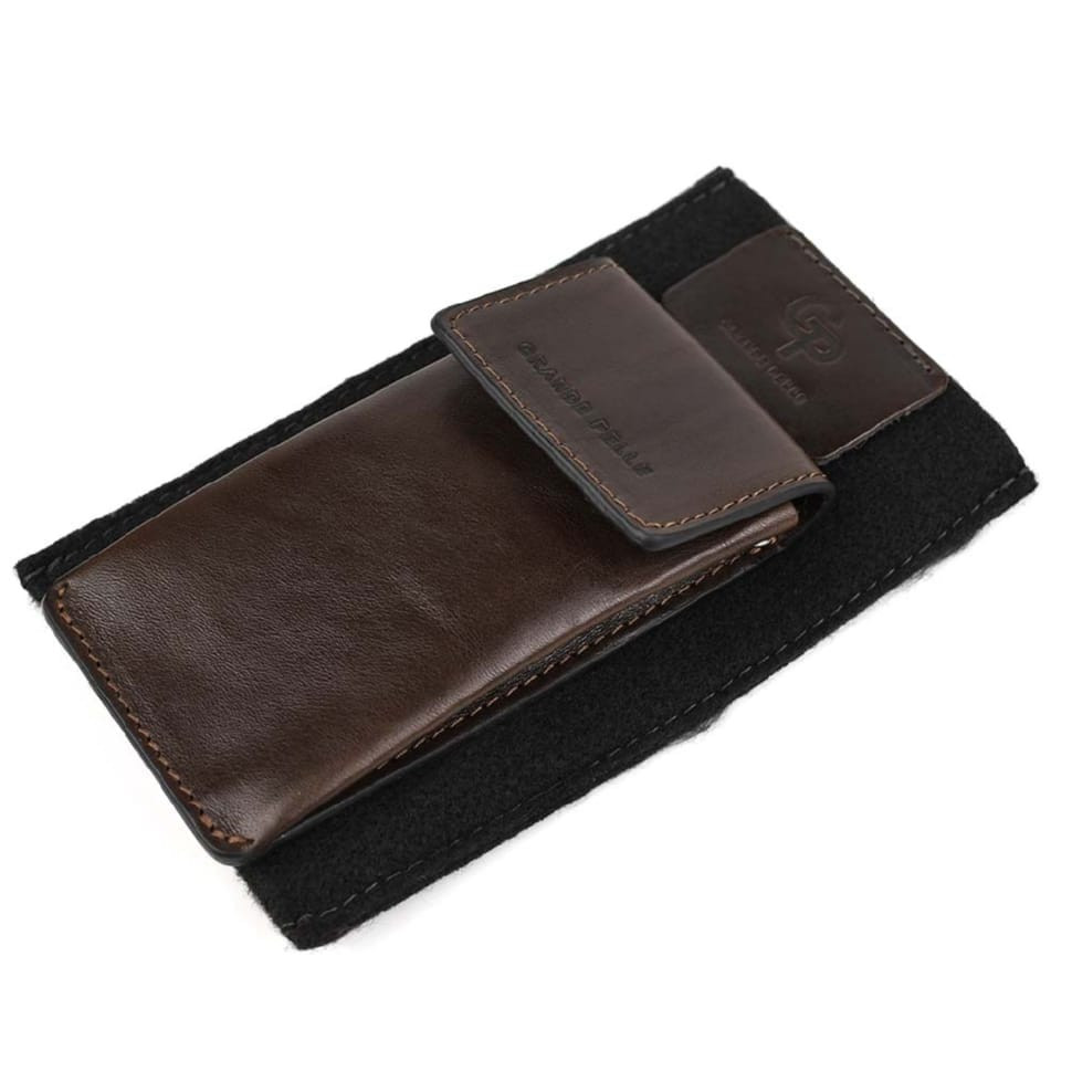 Ключница кожаная Grande Pelle 400620 коричневая глянцевая — 4