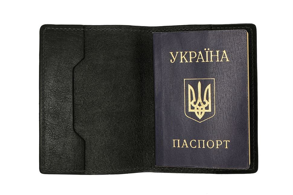 Обкладинка для паспорта чорна Grande Pelle 252610 — 2