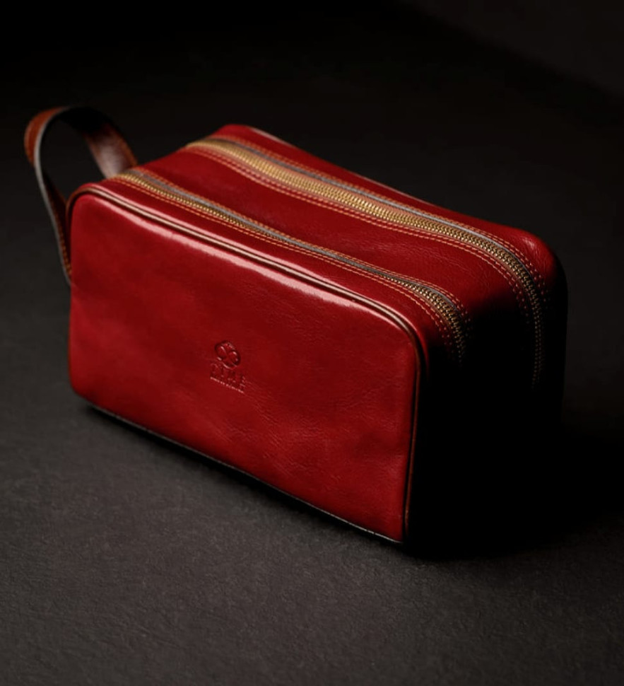Жіноча шкіряна косметичка Dopp Kit - All the Kings Men - червоний колір - Time Resistance 5231901W — 2