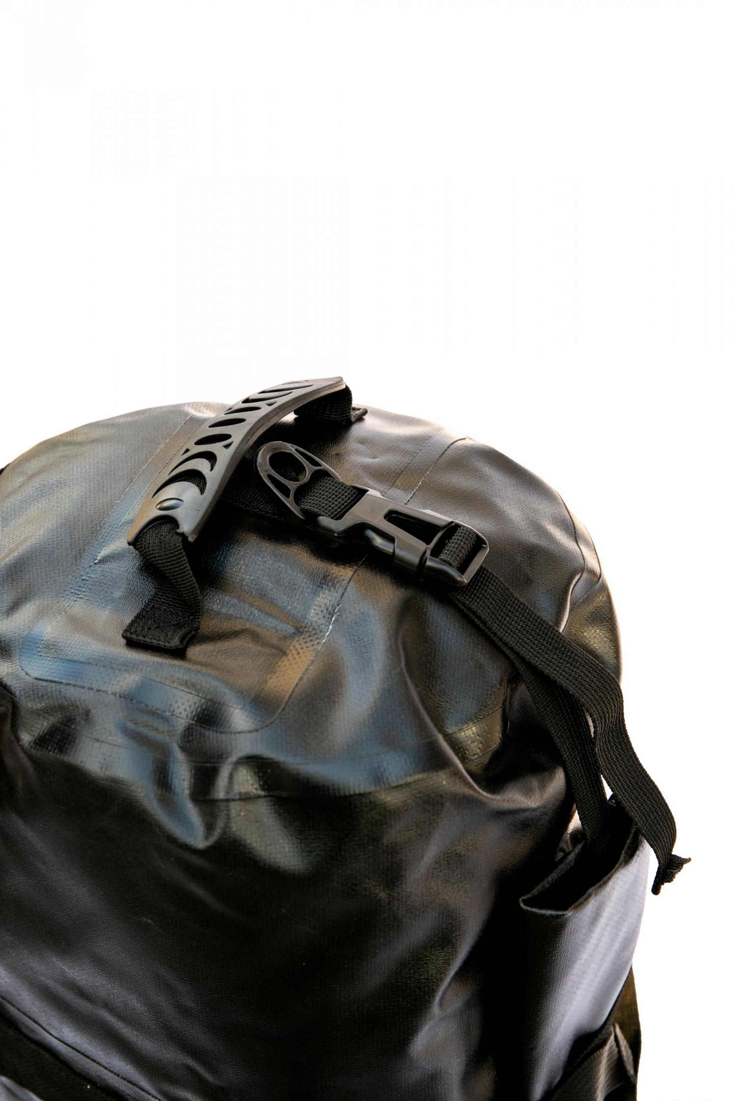 Гермосумка TRAMP PVC black 40л UTRA-204 — 4