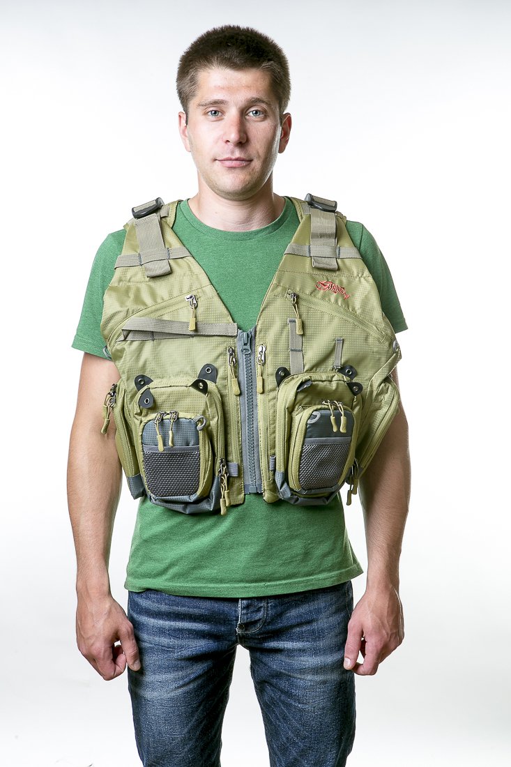 Жилет рибальський розвантажувальний Tramp Angler S/M