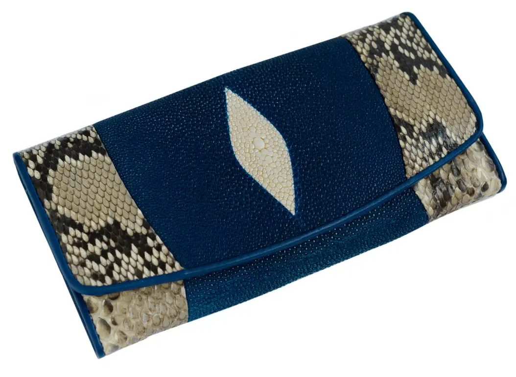Гаманець синій Exotic Leather зі шкіри ската з пітоном Синій