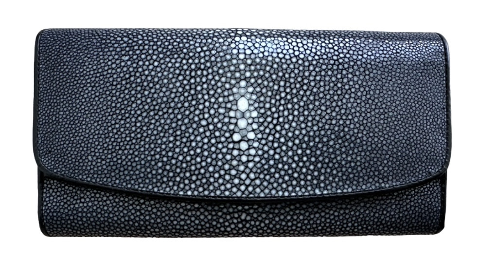 Гаманець жіночий із натуральної шліфованої шкіри ската чорний Exotic Leather (stw4)